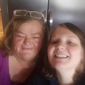 Meet your Posher, Brenda